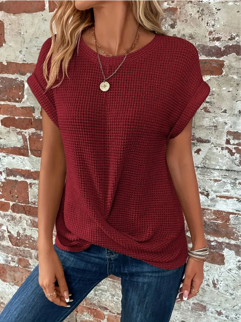 Casual T-shirt with short sleeves